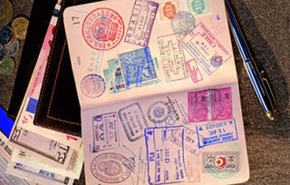 澳大利亚签证类别中访问/旅游类签证的字母代码是